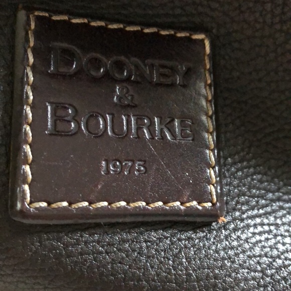 Dooney & Bourke bucket bag - Picture 2 of 11